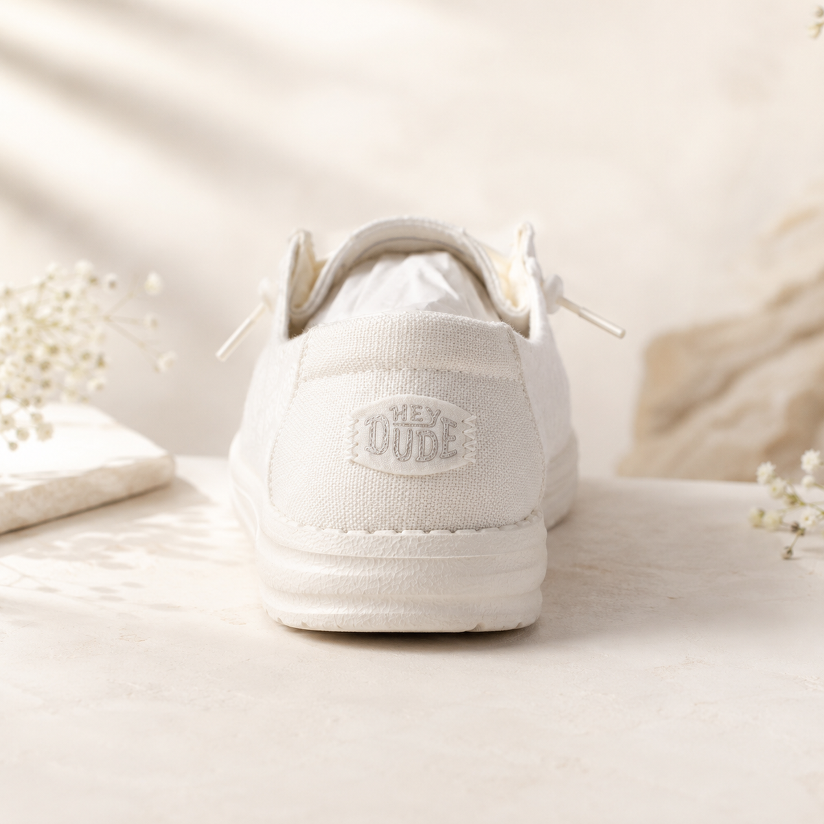 HEYDUDE Wendy Youth Eyelet Lace – All White