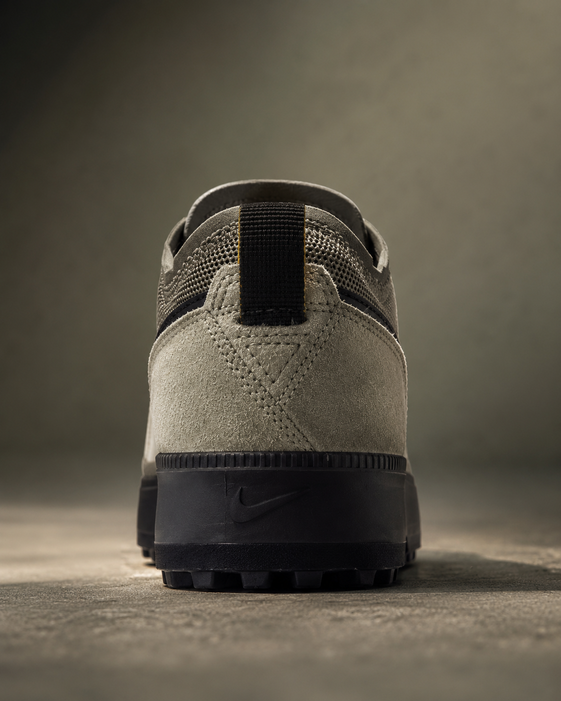 Nike C1TY "Surplus" – Light Army / Black / Cargo Khaki