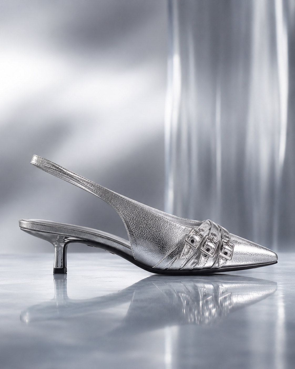 Nine West Capekap Pointed Toe Slingback Heels – Silver Crinkle