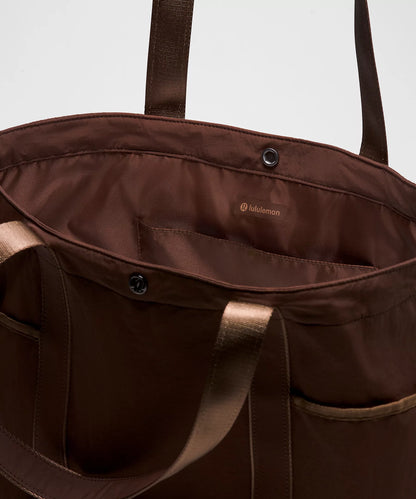 lululemon Daily Multi-Pocket Tote Bag 20L